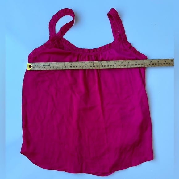 NWT Gap Hot Pink Satin Look Ruffle Strap Oversized Flowy Lightweight Tank Sz XS - Picture 4 of 5